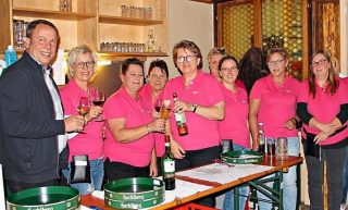 Erfolg für Weinfest des Frauen- und Müttervereins