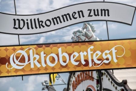 Herbstlaub Oktoberfest 26